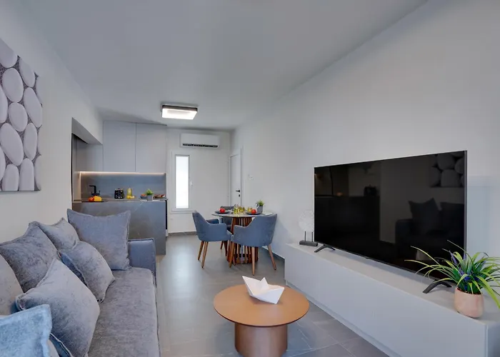 Sea Front Luxury * Вороклини