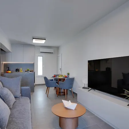 Sea Front Luxury * בורוקליני